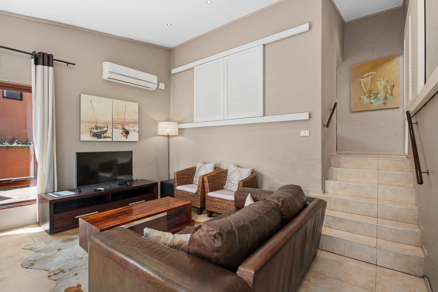 San Lameer 3216 - 2 Bedroom Classic - 4 Pax - San Lameer Agency Villa *